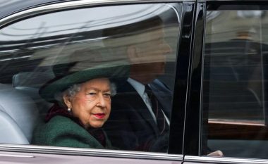 Mbretëresha Elizabeth shfaqet për herë të parë pas 5 muajsh, çfarë e nxorri nga izolimi