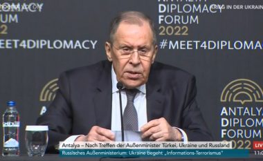 Albeu: Kaluba: Rusia duhet të largohet nga gazi dhe objetet bërthamore të Ukrainës
