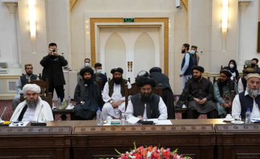 Talibanët marrin vendimin tjetër ekstrem, ndalohet transmetimi i programeve të huaja