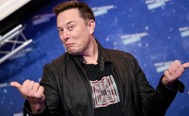 Befason Elon Musk: Jam njeriu më i pasur në botë, por s’kam shtëpi