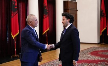 U zgjodh kryeministër i Malit të Zi, Meta ka një urim për Abazoviç
