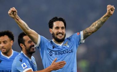 Napoli interesohet për lojtarin e Lazios, gati të sakrifikojë Petagna-n për ta afruar