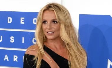 “Nuk do të këndoj më kurrë”, Britney Spears i thotë lamtumirë botës së muzikës