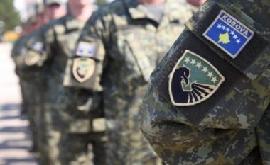 Helmohet disa ushtarë në Kosovë, dyshimet e para