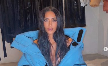 Kim Kardashian nuk lodhet së dështuari me “Photoshop-in”, cilën pjesë të trupit zhduku këtë herë (FOTO LAJM)