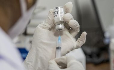 Që 12 vjeç, vaksina kundër kancerit të qafës së mitrës do të jetë me detyrim në Shqipëri