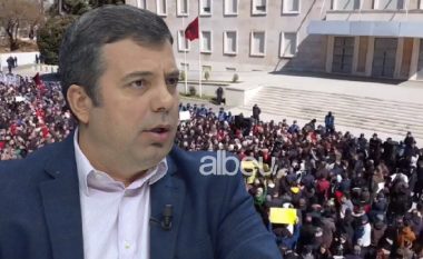 “Kush e ka fajin, përse po dështojnë protestat në Shqipëri?”
