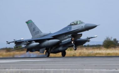 Lufta/ SHBA shtyn me 2 vjet dorëzimin e avionëve F-16 në Bullgari