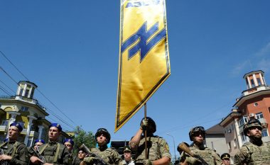 Cili është batalioni Azov që po mbron Mariupolin?