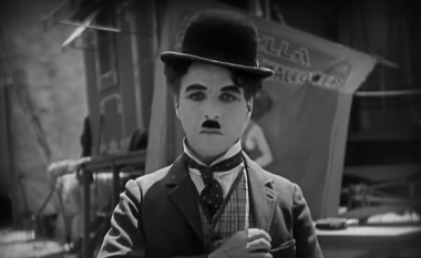 Trupi i Charlie Chaplin u vodh nga varri