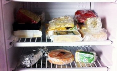 Ekspertët: Sa kohë mund të qëndrojnë secili lloj djathi në frigorifer