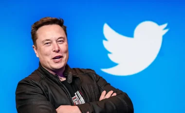 Aksionet e Twitter pezullohen pas raportimit se marrëveshja me Elon Musk do të vazhdojë