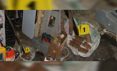 Armë pa leje dhe municion luftarak, arrestohet pronari i një servisi makinash  në Dibër