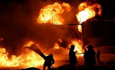 Rusia nuk ndalet, sulmon me raketa depon e naftës në Kharkiv dhe një stacion treni