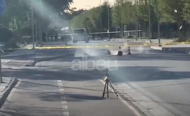 Kishte tritol! Momenti i shpërthimit të komanduar të pakos së dyshimtë në Vlorë (VIDEO)