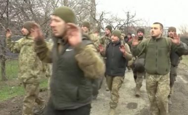 Kievi konfirmon dorëzimin e ushtarëve ukrainas në Mariupol, por jo shifrën e saktë