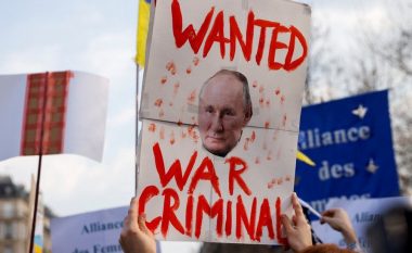 A ka kryer krime lufte Putini në Ukrainë?
