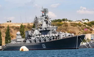 Media ukrainase: Në anijen e fundosur ruse mund të ketë armë bërthamore, frikë për fatin e 450 persona të ekuipazhit