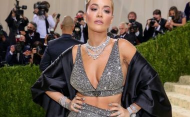 Ndodhi edhe kjo, Rita Ora bëhet imazhi i ri i “Prada-s”