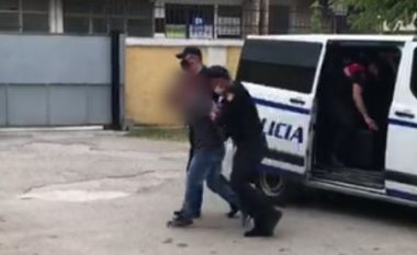 Ushtronte dhunë ndaj babait të moshuar, në pranga 42-vjeçari në Pogradec