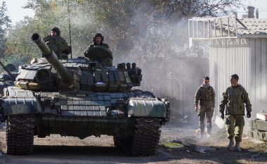 Shpërthimet në Kiev, Rusia pretendon se ka marrë kontrollin e Mariupolit
