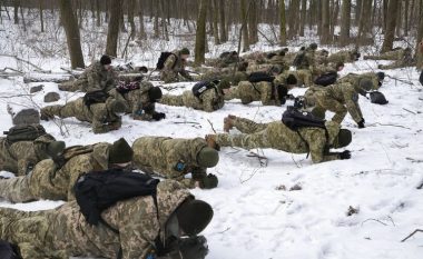 Ukraina thotë se 19 mijë ushtarë ruse janë vrarë gjatë luftimeve