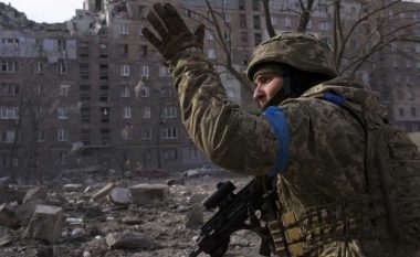 Negociatori rus: Ushtarët e regjimentit Azov duhet të dënohen me vdekje