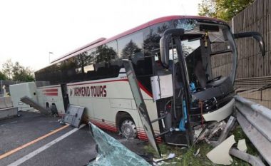 Përlaset autobusi plot me shqiptarë në Austri, 20 të lënduar