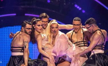 Nuk shkoi në finalen e Eurovision, vjen reagimi i parë i Ronela Hajatit