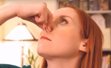 Si të zhbllokoni hundët e bllokuara për 1 minutë, pa ilaçe fare!