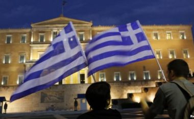 Policia greke përgjon gazetarët? Aplikacioni i zbuluar dhe gjurmët që të çojnë në qarqet më të larta greke