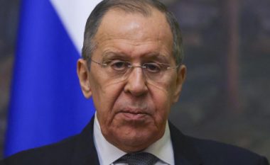 Lavrov: Bisedimet për paqe janë të pakuptimta në situatën që ndodhemi