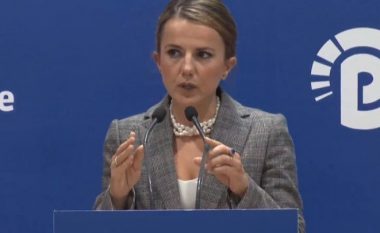Rudina Hajdari para demokratëve: Ju garantoj, nuk do të ketë njeri që do të më përjashtojë nga kjo sallë