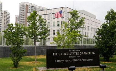 SHBA rihap ambasadën në Kiev