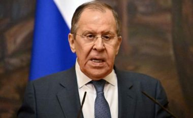 Lavrov: Rusia e fokusuar në zhvillimin e marrëdhënieve me Kinën