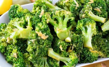 Nga dobësimi te detoksifimimi, ja përfitimet që keni nga brokoli