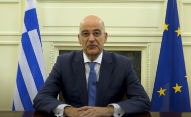 Ministri grek vazhdon “kërcënimet”: S’ka integrim në BE nëse hapin çështjen e detit