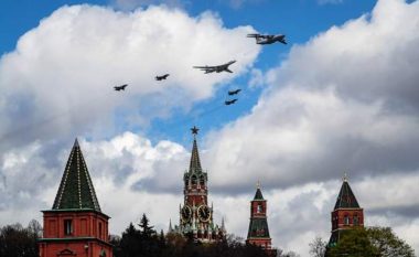 Kremlini: Nuk do të shpallim luftë më 9 maj