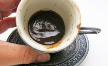 Llumi i kafesë do t’iu lehtësojë pa masë nga këto probleme, mësojini cilat janë ato