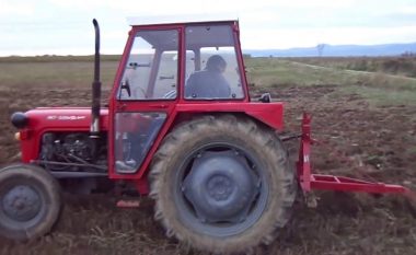 E RËNDË/ Ishte duke punuar me traktor, humb jetën 39-vjeçari në Velipojë