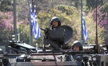 Përballje “titanësh” në Egje, Greqia i bën “pritë” Turqisë! Armatosen ishujt
