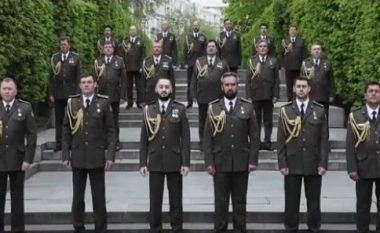 Ushtria ukrainase uron besimtarët myslimanë për Fitër Bajramin