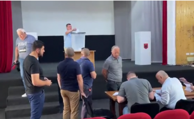 Zgjedhjet për kryetarin e ri të PD-së, nis votimi në Lezhë (VIDEO)