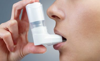 Pse simptomat e astmës përkeqësohet gjatë verës