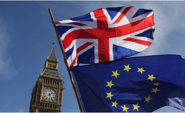 BE-ja akuzon Britaninë për ndryshime të njëanshme të marrëveshjes mbi ‘Brexit’