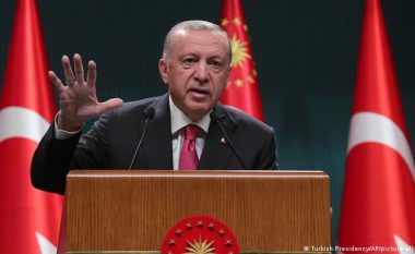 Erdogan ka dyshime: Kundër kujt janë vendosur bazat e SHBA në Greqi? Kundër Rusisë? Ne nuk e hamë këtë