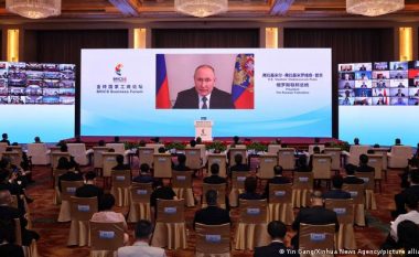 Samiti i BRICS-it, Kina dhe Rusia me kritika të ashpra për Perëndimin