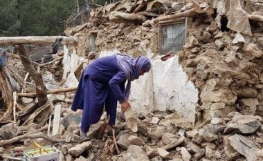 Tërmeti me mbi 1 mijë viktima në Afganistan, talebanët kërkojnë ndihmën e ndërkombëtarëve