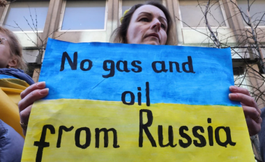 SHBA-ja në bisedime me shtetet evropiane për naftën ruse