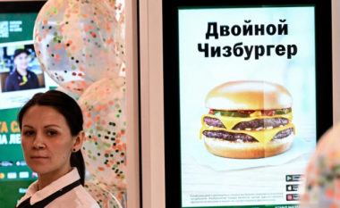 U largua pas 30 vjetësh, Rusia zëvendëson rrjetin e ushqimeve të shpejta McDonald’s